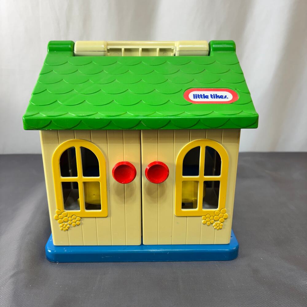 Little Tikes Toddle Tot Family Play House VTG Take Along Cozy Cottage No Figures